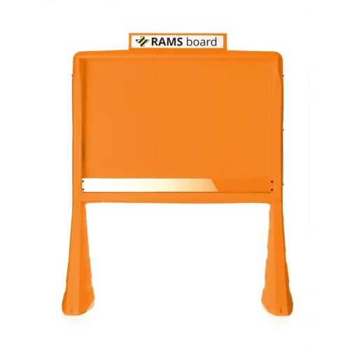Orangefarbene Rams Boards Anpassbare Version